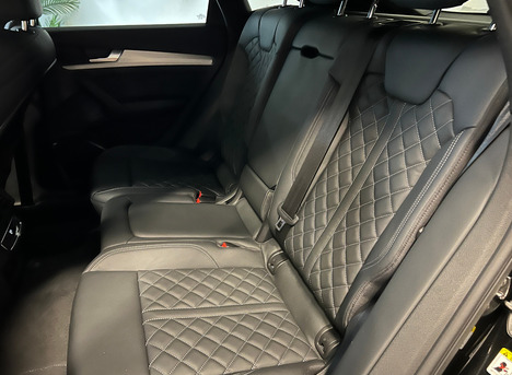 Q5 SPORTBACK SLINE NOIR MYTHIQUE