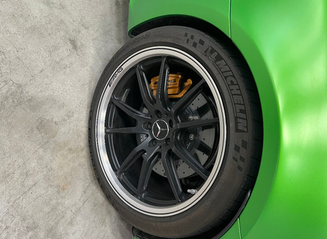 AMG GT-R