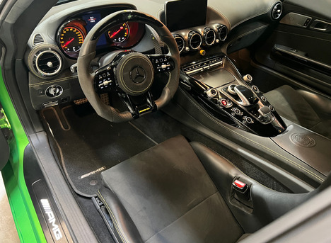 AMG GT-R