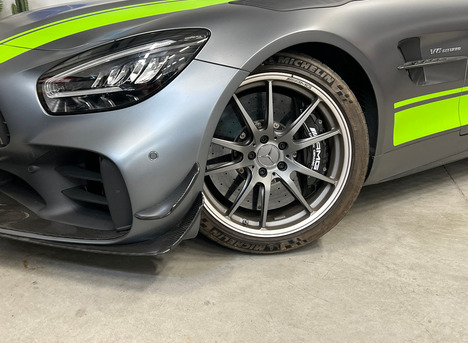 AMG GT-R PRO