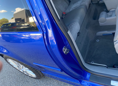 R32