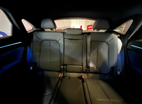 Q3 SPORTBACK S-LINE