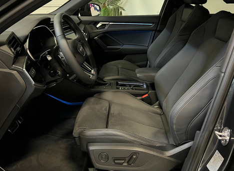 Q3 SPORTBACK S-LINE
