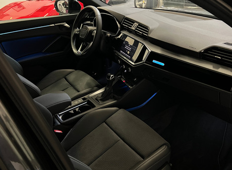 Q3 SPORTBACK S-LINE