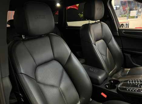 MACAN GTS
