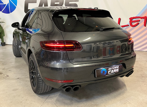 MACAN GTS