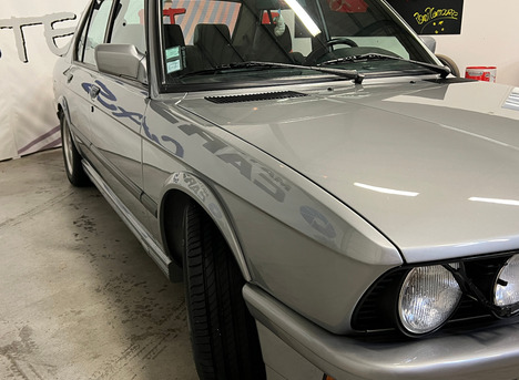 SERIE 5 E28