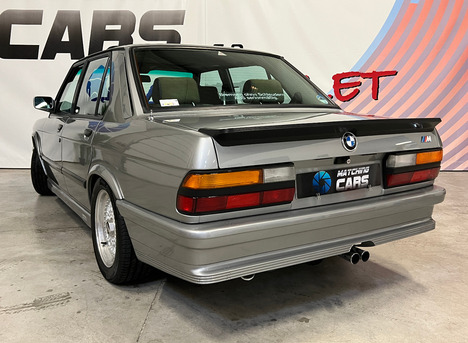 SERIE 5 E28