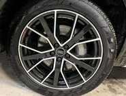 Q5 SPORTBACK SLINE NOIR MYTHIQUE