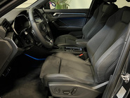 Q3 SPORTBACK S-LINE