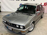 SERIE 5 E28