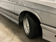 SERIE 5 E28